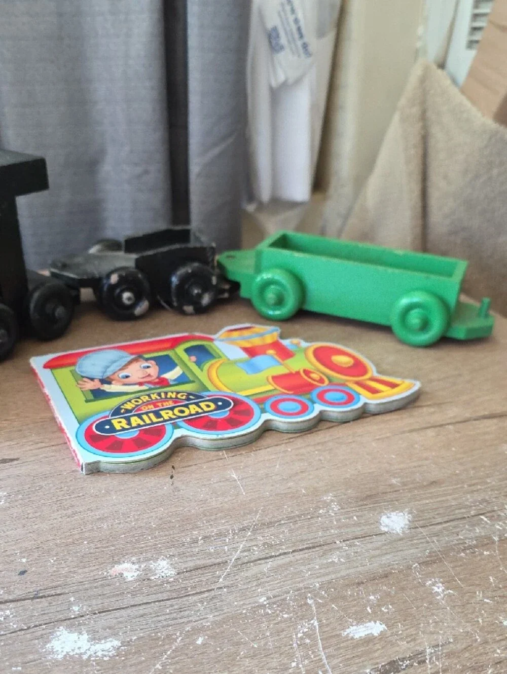 Kids Colorful Train Puzzle Toy - Green & Black